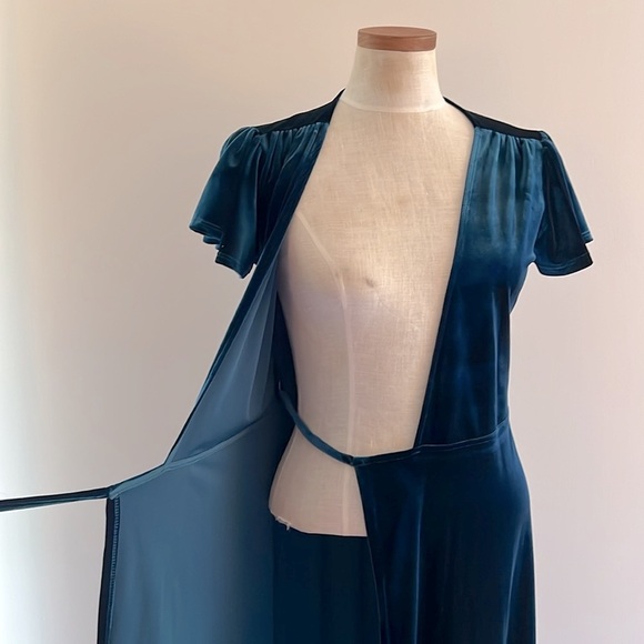 BHLDN Elegant Teal Blue Green Velvet Wrap Party Holiday Midi Dress - Picture 5 of 15